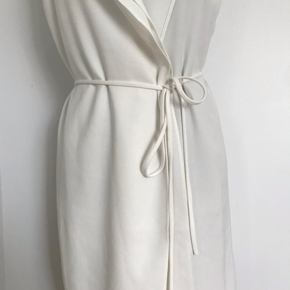 Forever 21 Wrap Dress - Picture 4 of 5